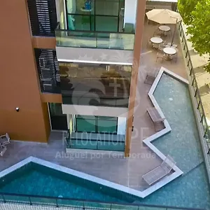 https://condominio-villa-del-porto.portodegalinhashotels.com
